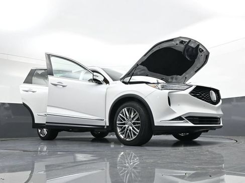 Used 2023 Acura MDX SH-AWD w/ Advance Package image 38