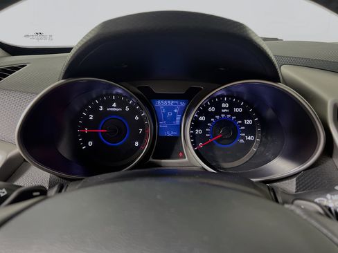 Used 2017 Hyundai Veloster FWD image 22