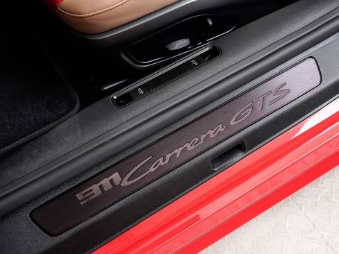 Used 2022 Porsche 911 Carrera GTS image 12