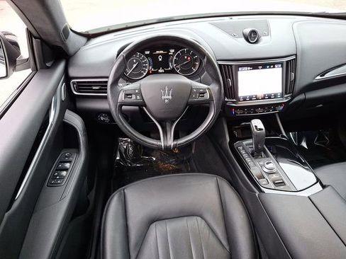 Used 2022 Maserati Levante GT image 14