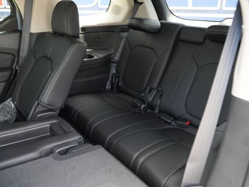 New 2026 Honda Pilot Touring image 22