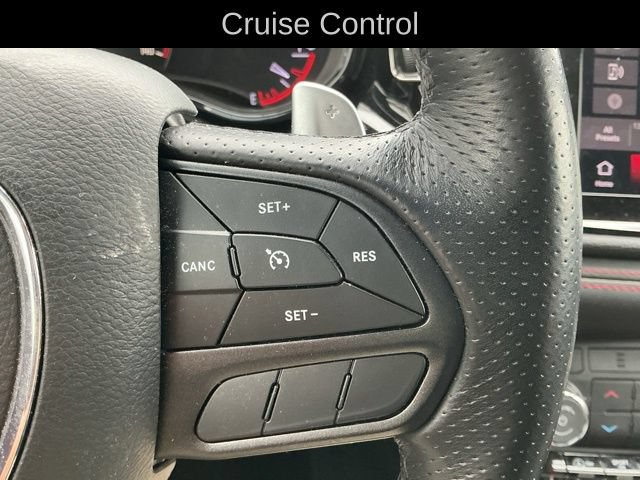 Used 2025 Dodge Durango GT AWD/4WD image 15