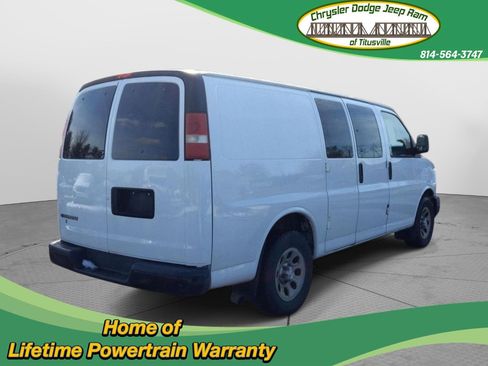 Used 2009 Chevrolet Express 1500 image 11