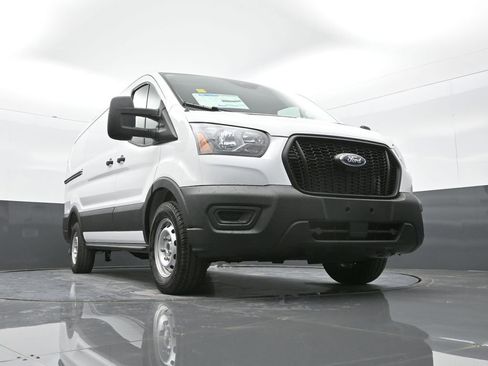 New 2025 Ford Transit 150 Low Roof image 44