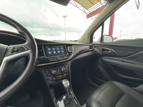 Used 2017 Buick Encore Premium image 20