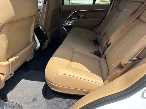 New 2026 Land Rover Range Rover SE AWD/4WD image 15
