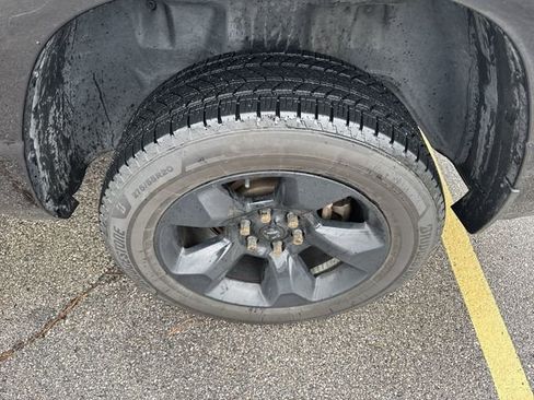 Used 2019 RAM 1500 Big Horn image 33