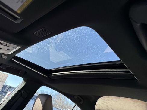 Used 2023 Lexus ES 350 w/ Accessory Package (Z1) image 16