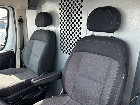 Used 2021 RAM ProMaster 2500 FWD image 14