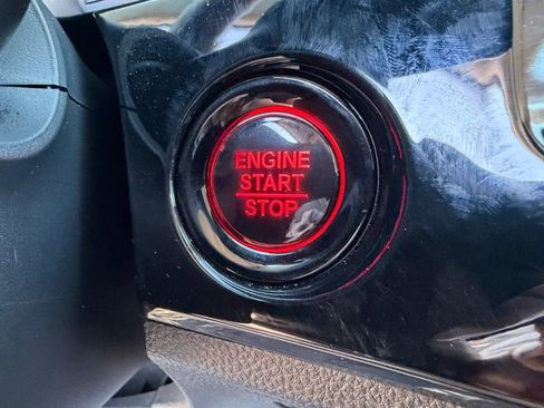 Used 2025 Honda Civic LX image 31