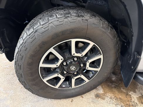 Used 2019 Toyota Tundra SR5 w/ TRD Off Road Package image 4