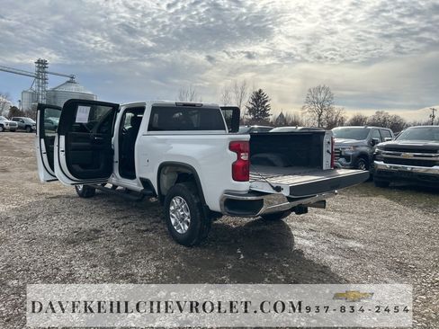 Used 2022 Chevrolet Silverado 3500 LT image 29