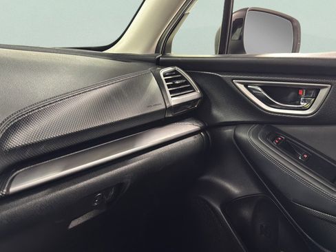 Used 2020 Subaru Forester Premium w/ Popular Package #1 image 32