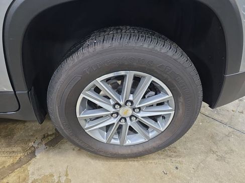Used 2023 Chevrolet Traverse LT w/ LPO, Cargo Package image 34