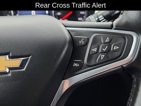 Used 2022 Chevrolet Equinox LT image 40