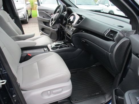 Certified 2020 Honda Passport Elite image 16