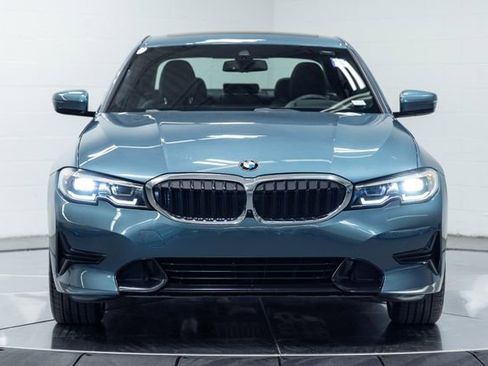 Used 2020 BMW 330i xDrive Sedan w/ Premium Package AWD/4WD image 5