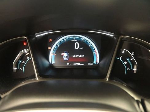 Used 2018 Honda Civic EX image 6
