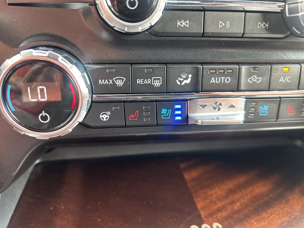 Used 2021 Ford F150 King Ranch w/ Equipment Group 601A High AWD/4WD image 34