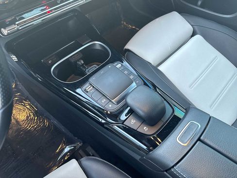 Certified 2022 Mercedes-Benz CLA 35 AMG 4MATIC w/ AMG Night Package image 22
