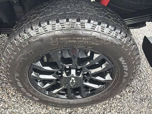 New 2026 Chevrolet Silverado 2500 Custom w/ Custom Value Package AWD/4WD image 11