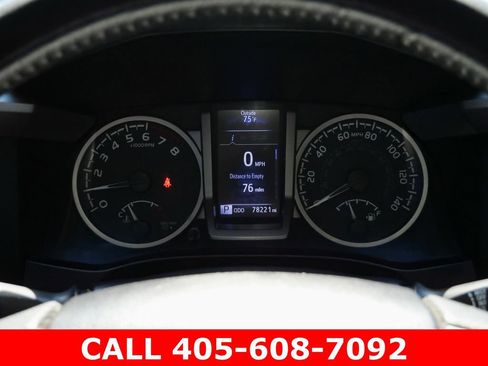 Used 2021 Toyota Tacoma SR5 RWD image 32