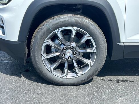 New 2026 GMC Terrain Elevation w/ Elevation Premium Package AWD/4WD image 12