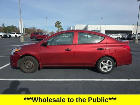 Used 2017 Nissan Versa S Plus image 3