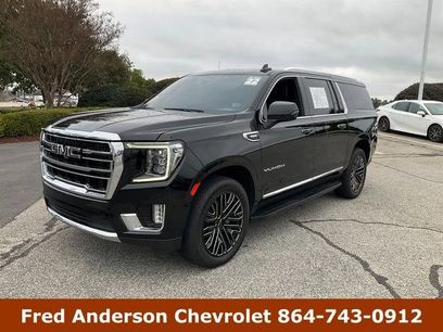 Used 2022 GMC Yukon XL SLT w/ SLT Premium Package
