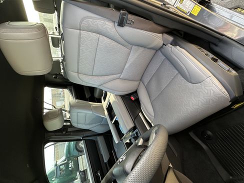 Used 2025 Toyota Tundra Limited w/ TRD Off-Road Package image 23