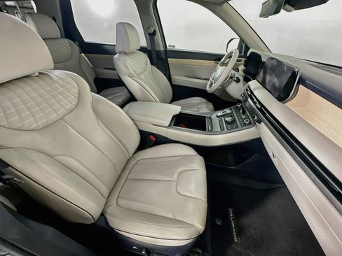 Used 2023 Hyundai Palisade Limited w/ Cargo Package FWD image 34