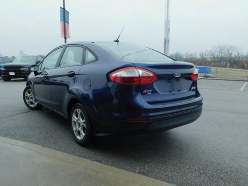 Used 2016 Ford Fiesta SE image 6