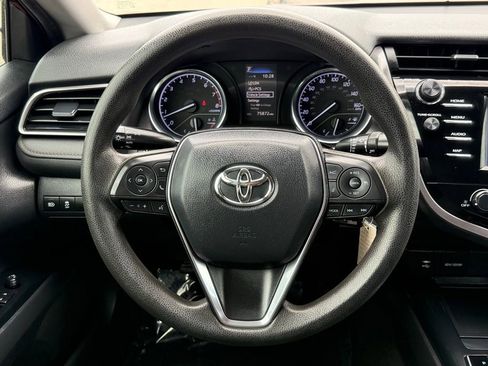 Used 2019 Toyota Camry LE FWD image 22
