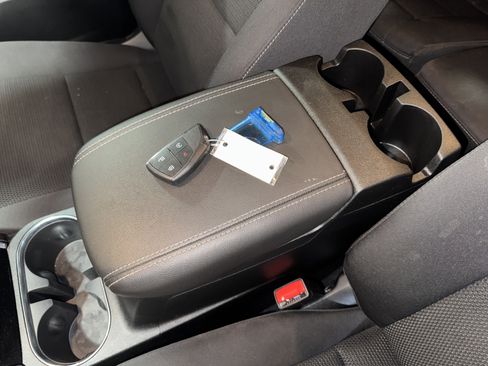 Used 2023 GMC Canyon Elevation w/ Convenience Package RWD image 29