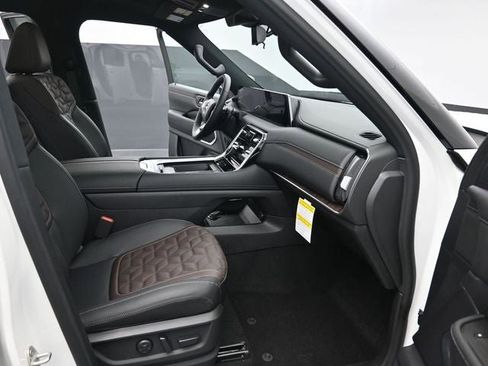 New 2026 Nissan Armada Platinum image 50