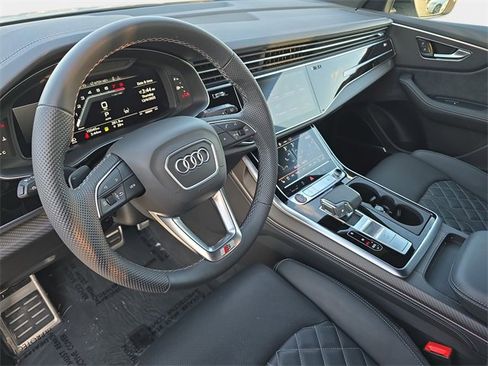 Used 2025 Audi SQ8 Premium Plus w/ S Sport Package image 16