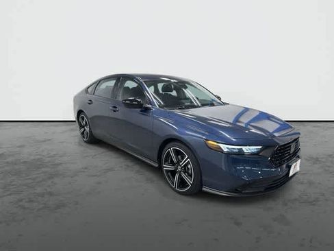 Certified 2026 Honda Accord SE image 5