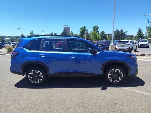 New 2026 Subaru Forester AWD/4WD image 2