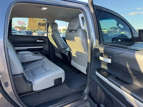 Used 2014 Toyota Tundra SR5 image 8