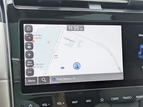 Used 2022 Hyundai Tucson Limited FWD image 29