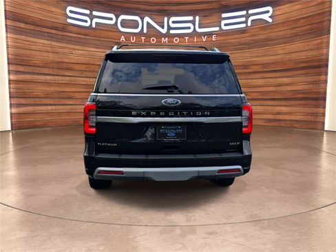 Used 2022 Ford Expedition Max Platinum image 4