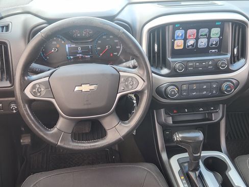 Used 2017 Chevrolet Colorado LT w/ LT Convenience Package RWD image 26