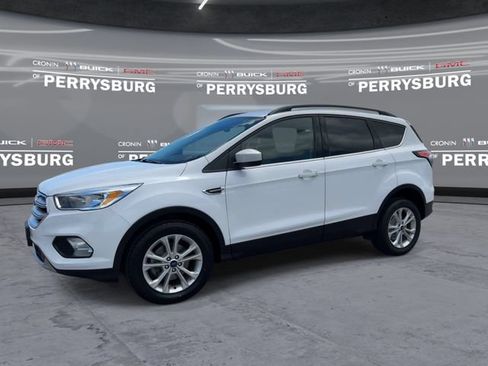 Used 2018 Ford Escape SE FWD image 4
