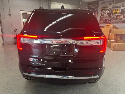 Used 2023 GMC Acadia Denali w/ Denali Ultimate Package FWD image 6