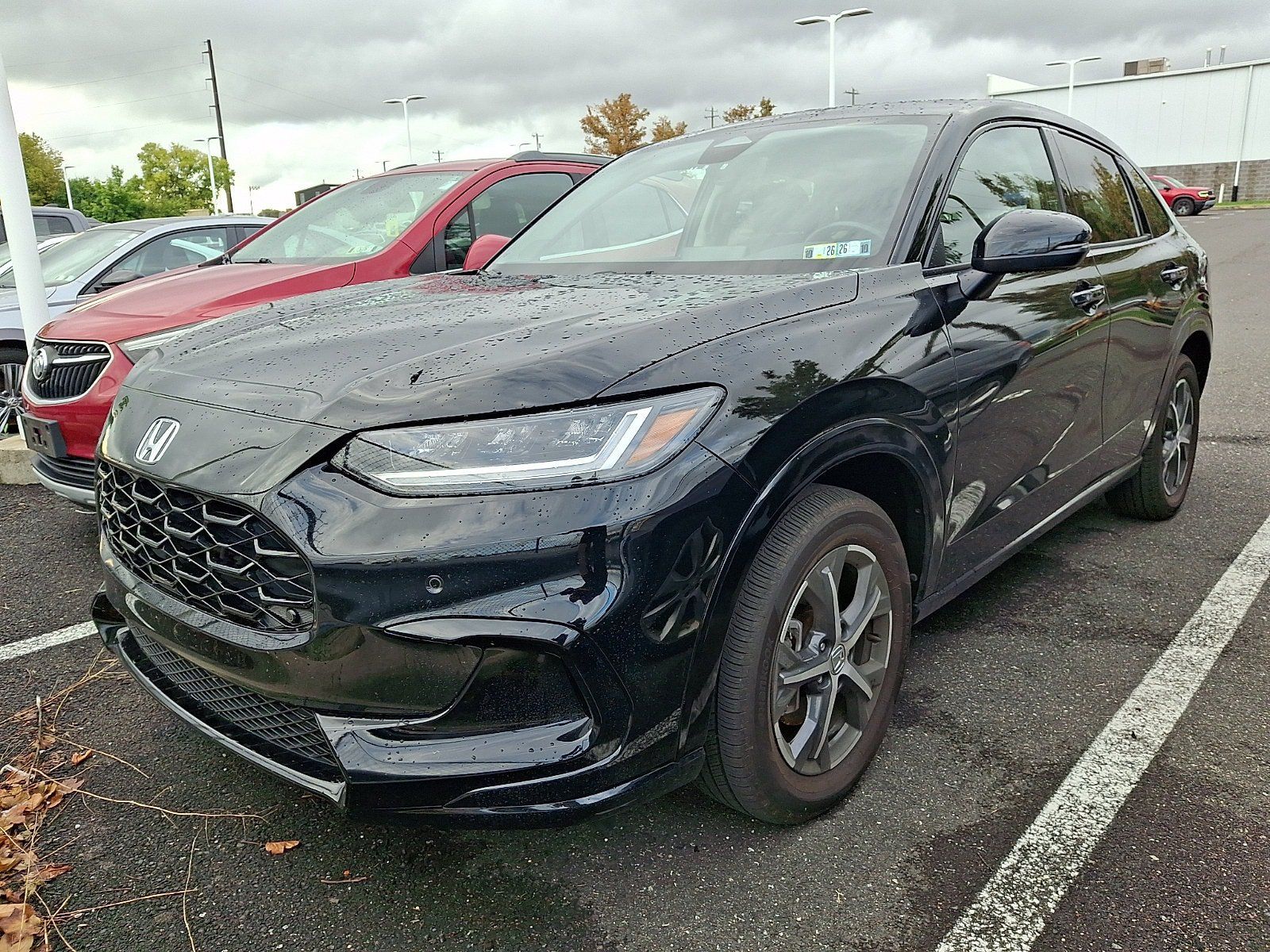 Used 2023 Honda HR-V EX-L image 2