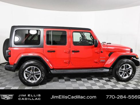 Used 2020 Jeep Wrangler Unlimited Sahara image 26
