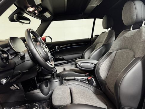 Used 2023 MINI Cooper S image 16