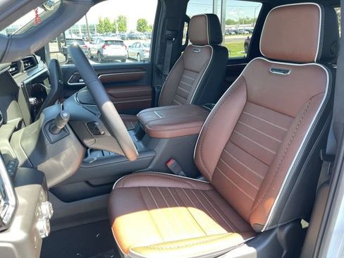 New 2026 GMC Sierra 2500 Denali Ultimate w/ Max Trailering Package AWD/4WD image 11
