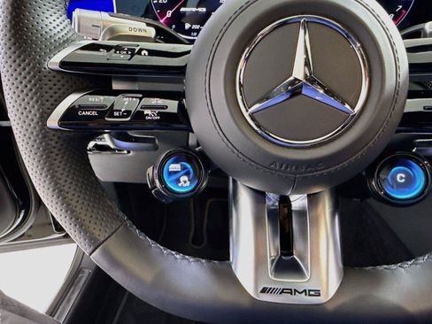 Used 2025 Mercedes-Benz S 63 AMG S image 21