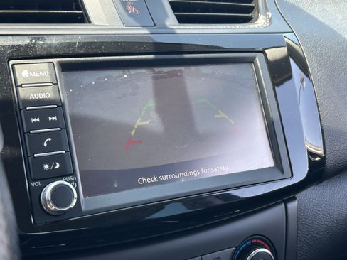 Used 2019 Nissan Sentra S FWD image 29